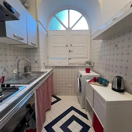 Civico 24 - In Center * سورينتو